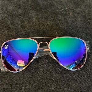 Blenders rose gold frame aviator sunglasses NEW